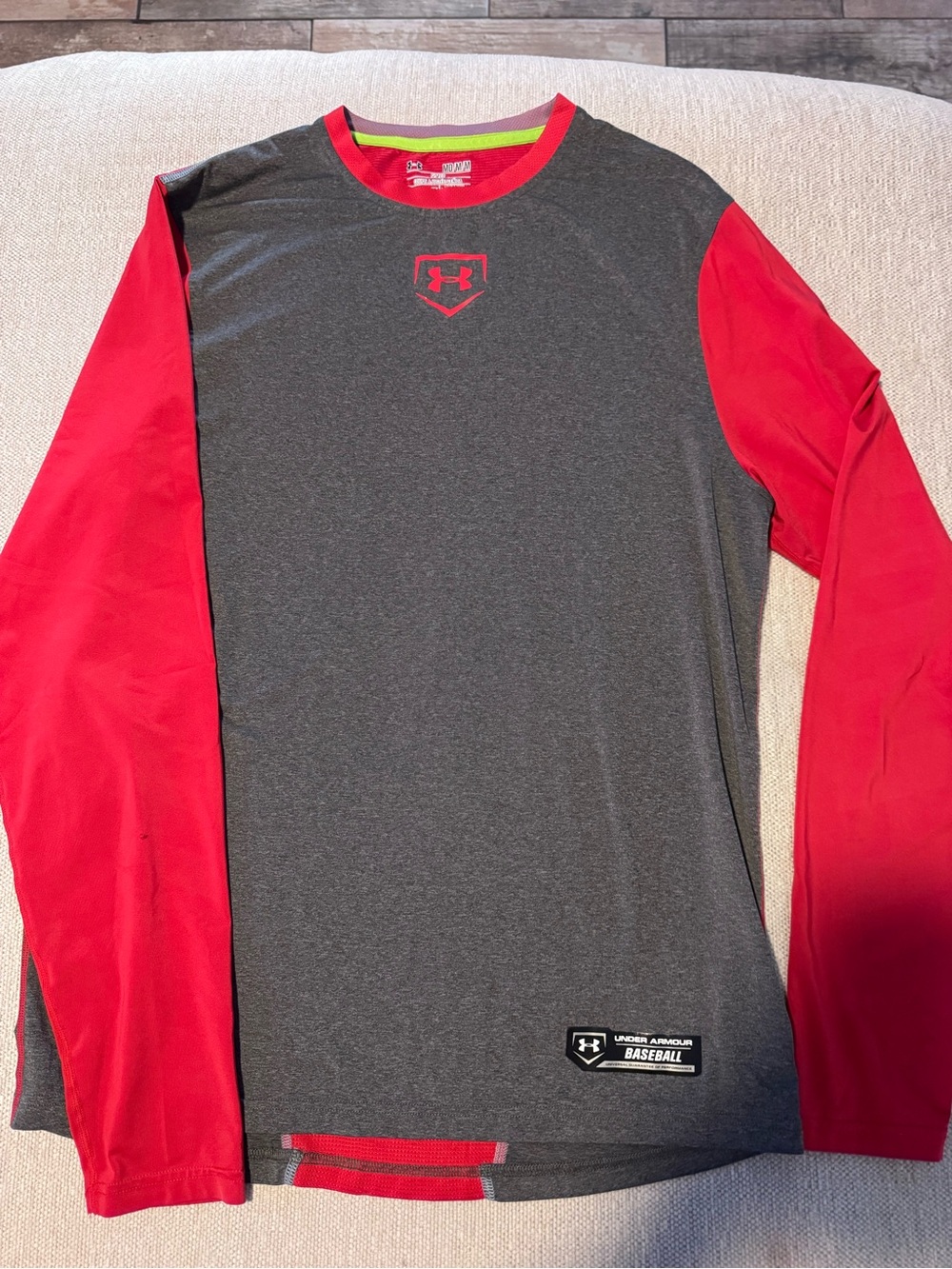 Under armour baseball sz Medium